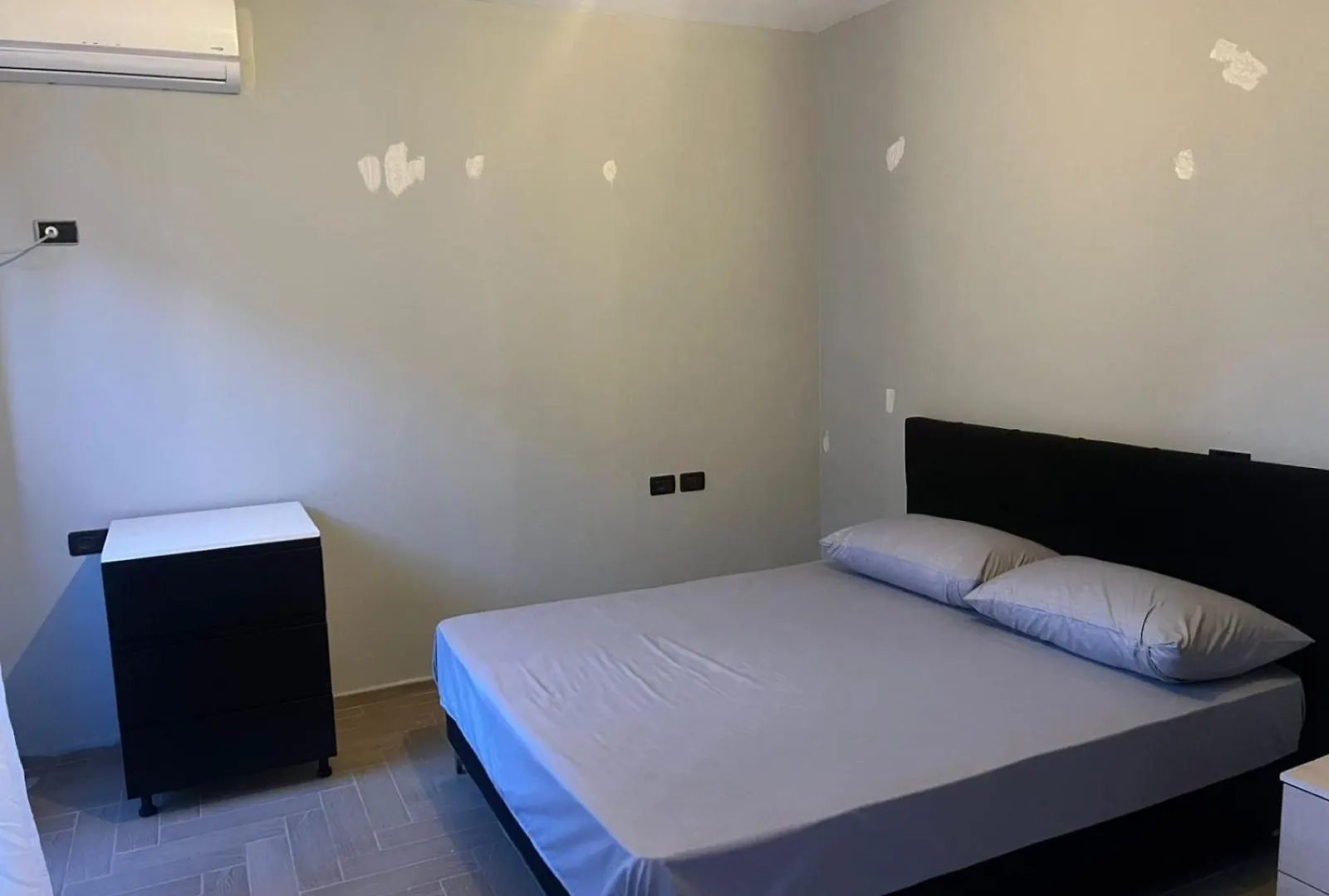 Studio Aprtment Urbannest Tiran